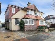 5 bedroom semi detached house for sale