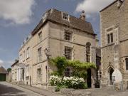 5 bedroom semi detached house for sale