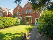5 bedroom semi detached house for sale