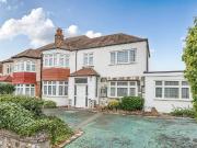 5 bedroom semi detached house for sale