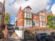 5 bedroom semi detached house for sale