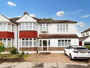 5 bedroom semi detached house for sale