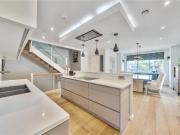 5 bedroom semi detached house for sale