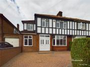 5 bedroom semi detached house for sale