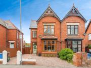 5 bedroom semi detached house for sale