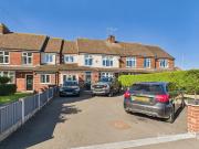 5 bedroom semi detached house for sale