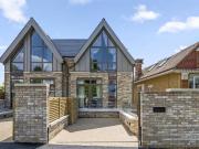 5 bedroom semi detached house for sale
