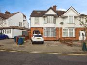 5 bedroom semi detached house for sale