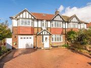 5 bedroom semi detached house for sale