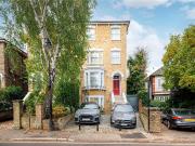 5 bedroom semi detached house for sale