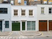 5 bedroom semi detached house for sale