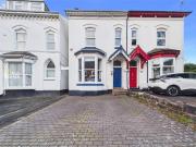 5 bedroom semi detached house for sale