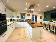 5 bedroom semi detached house for sale