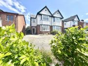 5 bedroom semi detached house for sale
