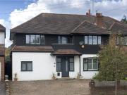 5 bedroom semi detached house for sale