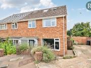 5 bedroom semi detached house for sale