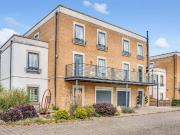 5 bedroom semi detached house for sale