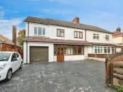 5 bedroom semi detached house for sale