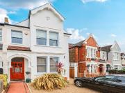 5 bedroom semi detached house for sale