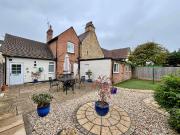 5 bedroom semi detached house for sale