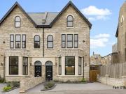 5 bedroom semi detached house for sale