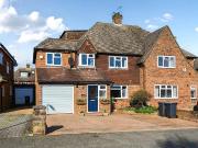 5 bedroom semi detached house for sale