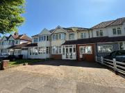 5 bedroom semi detached house for sale in Bushmore Road,...