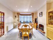 5 bedroom semi detached house for sale in Cat Hill,...