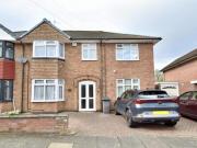 5 Bedroom Semi detached House For Sale In Evington,...