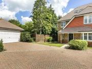 5 Bedroom Semi detached House For Sale In Hadley Wood,...