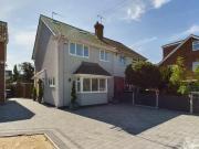 5 Bedroom Semi detached House For Sale In Horndon on the...