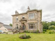 5 Bedroom Semi detached House For Sale In Kingspark,...