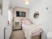 5 bedroom semi detached house for sale in Lyndon Road,...