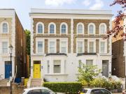 5 bedroom semi detached house for sale in Pembroke...