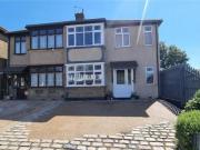 5 Bedroom Semi detached House For Sale In Romford
