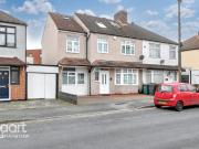 5 bedroom semi detached house for sale in Stirling Road,...