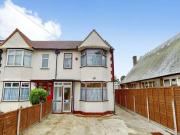 5 Bedroom Semi detached House For Sale In Wembley