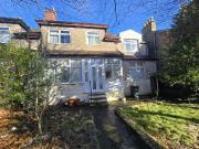 5 bedroom semi detached house To Let in Bradford