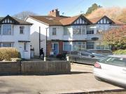 5 bedroom semi detached house to rent