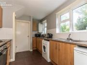 5 bedroom semi detached house to rent