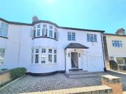 5 bedroom semi detached house to rent