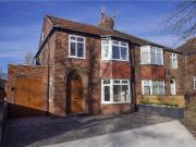 5 bedroom semi detached house to rent