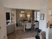 5 bedroom semi detached house to rent