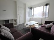 5 bedroom semi detached house to rent