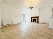 5 bedroom semi detached house to rent