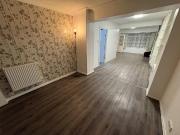 5 bedroom semi detached house to rent