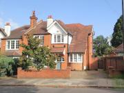 5 bedroom semi detached house to rent
