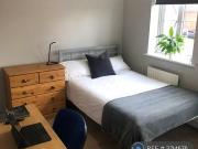 5 bedroom semi detached house to rent