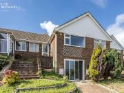 5 bedroom semi detached house to rent