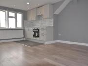 5 bedroom semi detached house to rent
